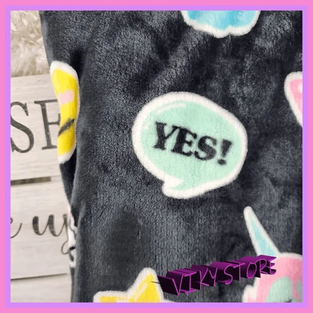 NWT {BEBE} Black Plush Fleece Throw Unicorns Girls NWT